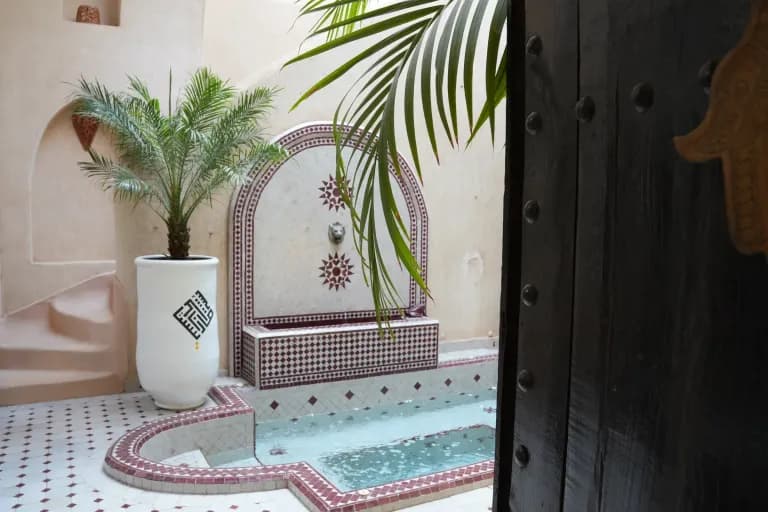 Maristan Aïcha — riad contemplatif à Marrakech