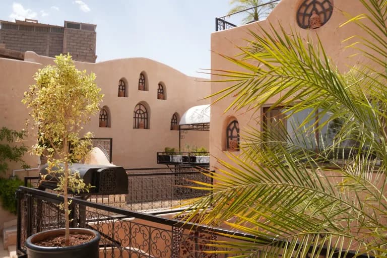 Maristan Aïcha — riad contemplatif à Marrakech