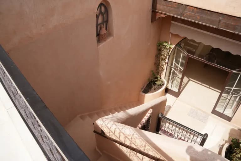 Patio du Maristan Aïcha — riad à Marrakech