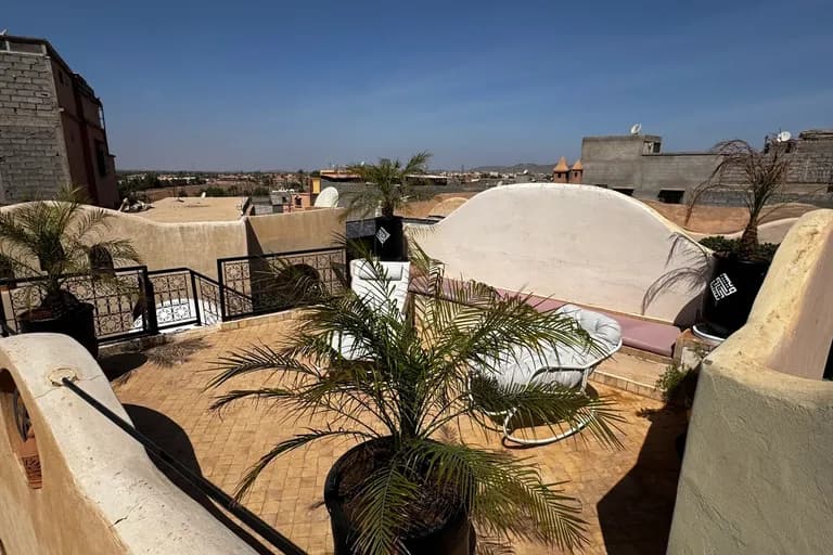 Patio du Maristan Aïcha — riad à Marrakech